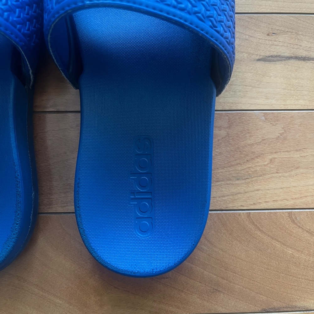 adidas adilette comfort slides 13K - Picture 7 of 10